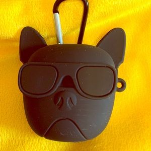 Black Dog Airpod Case